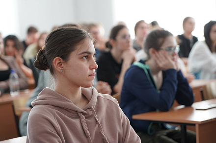 Влияй на принятие государственных решений