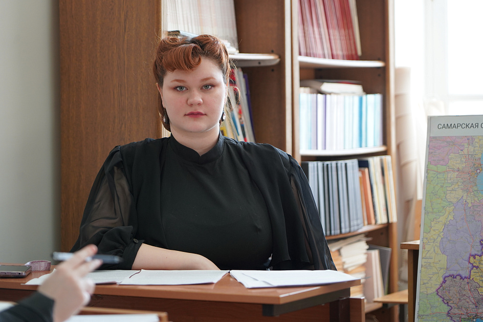 Поменяться местами